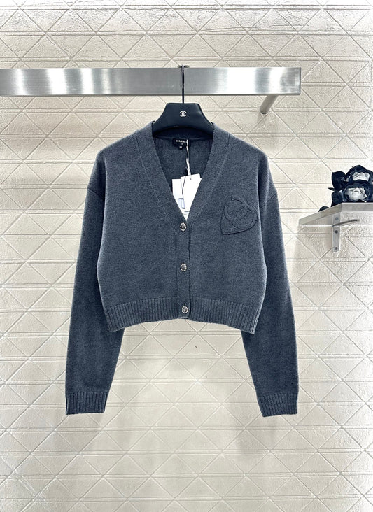 Double C heart letter knitted cardigan