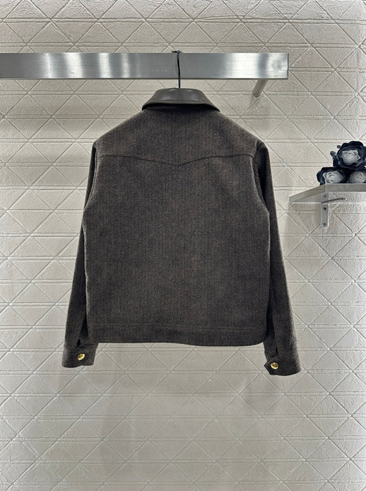 Collar jacket with patchwork leather