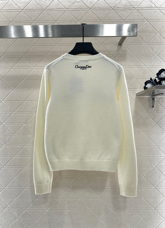 Embroidered Five-Pointed Star Sweater