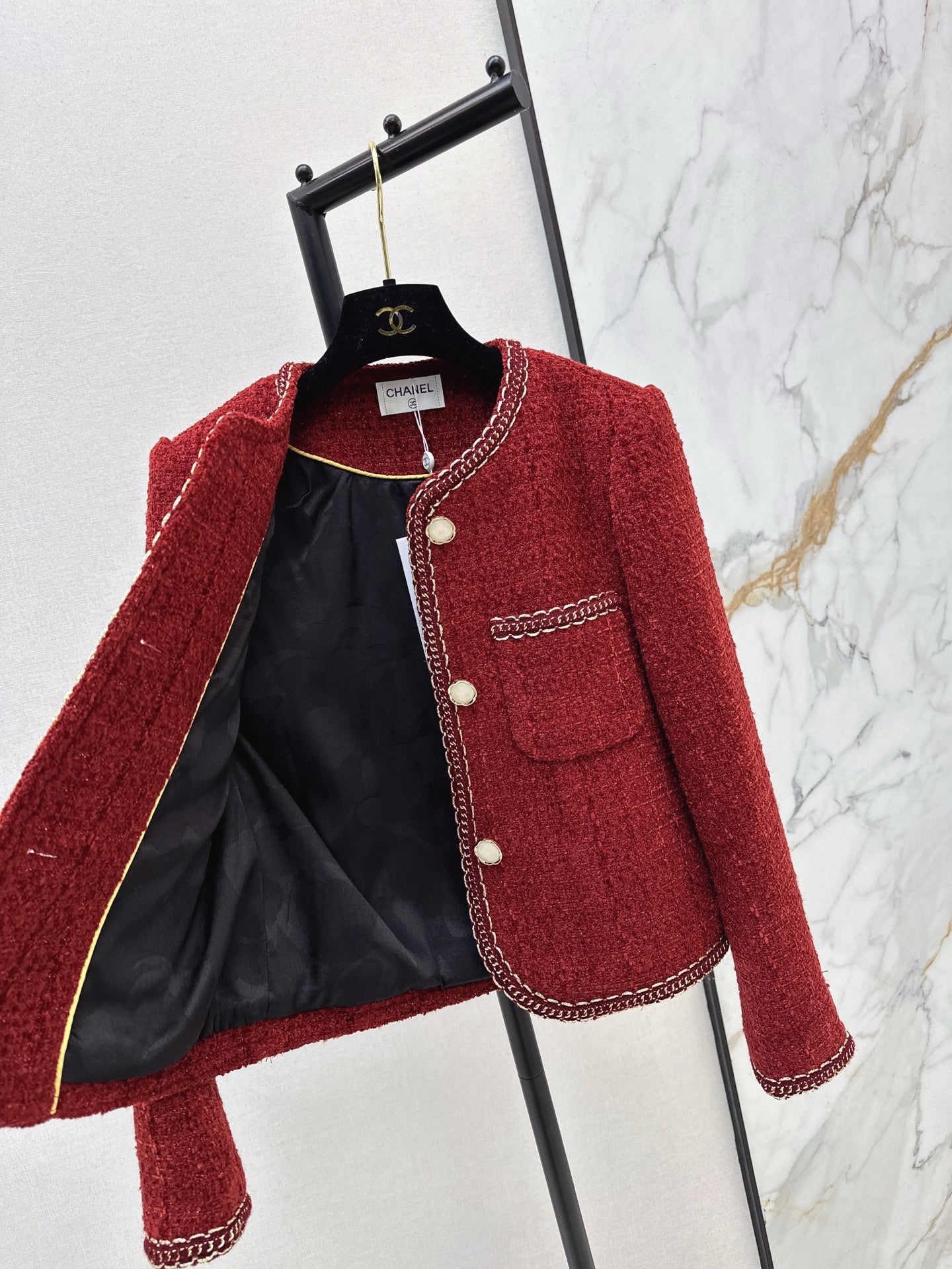 Red tweed short coat