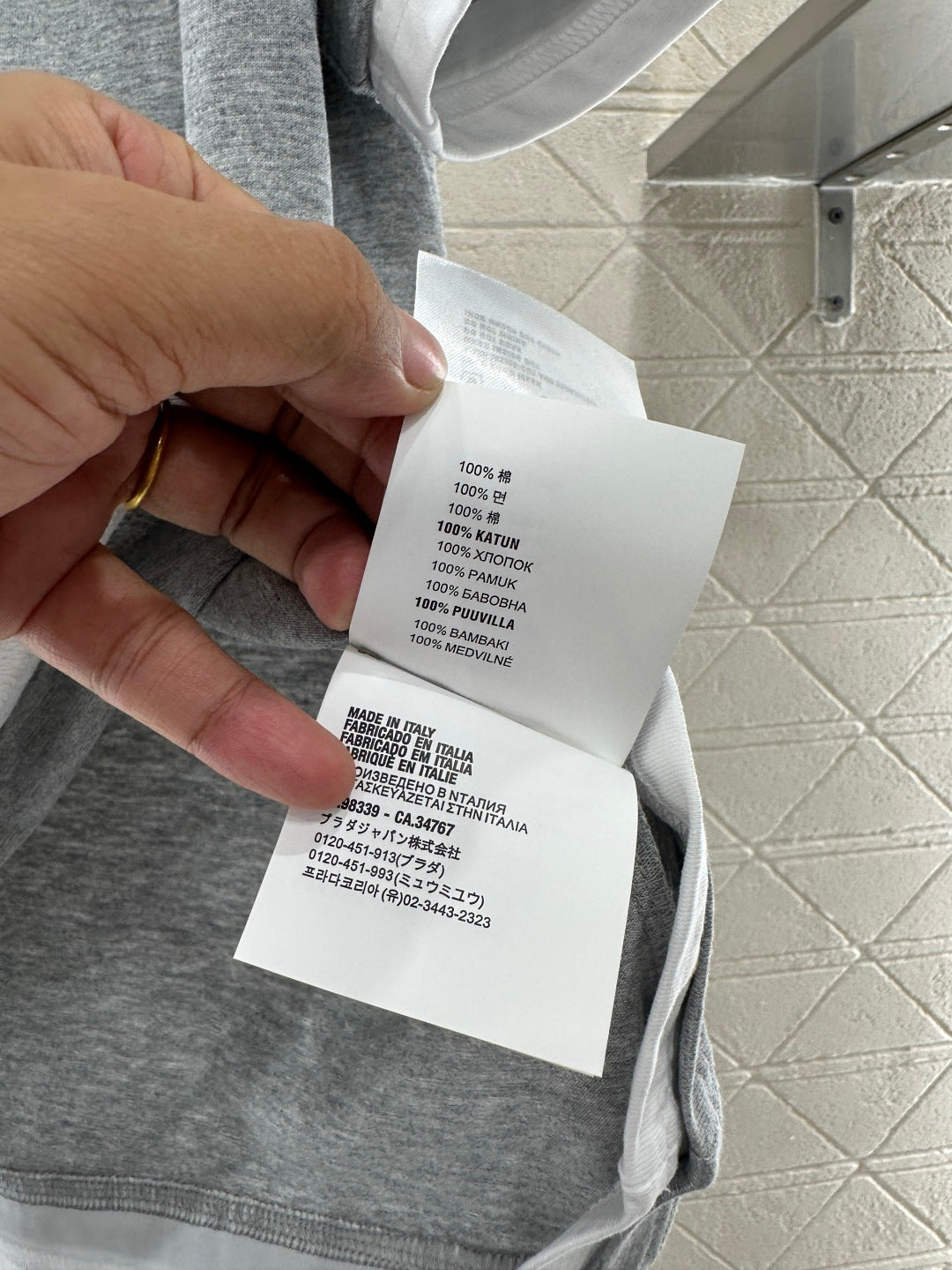 Color-Blocked Faux Two-Piece T-Shirt