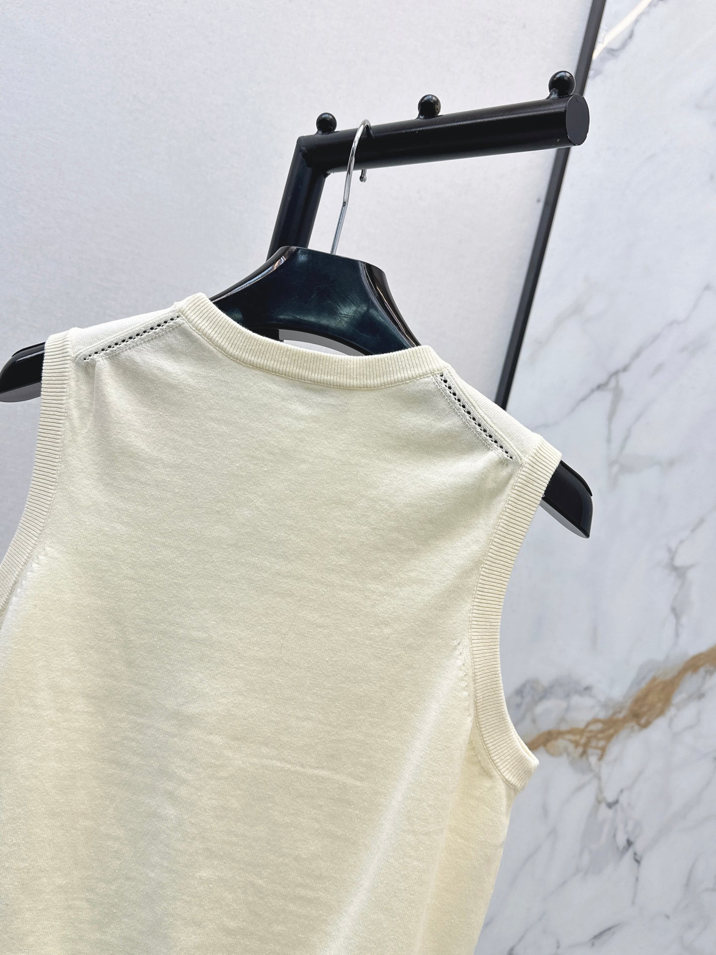 Embroidered Sleeveless Vest