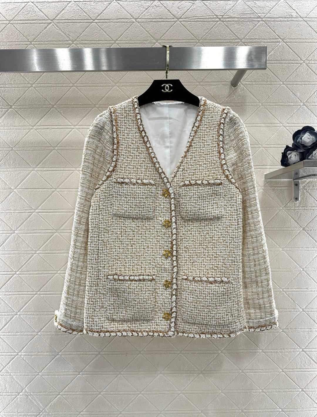 Place-up Faux Two-Piece Jacket