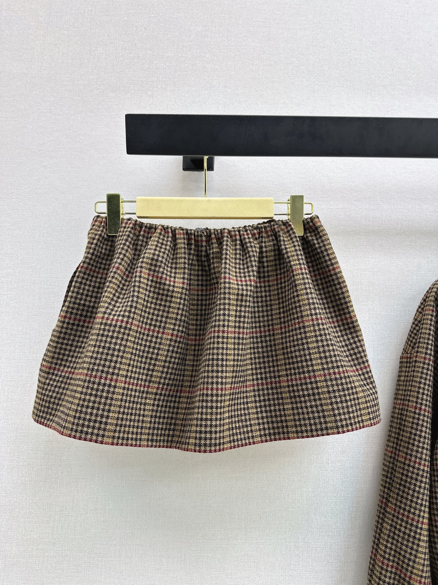Stand-up collar oversized jacket/skirt