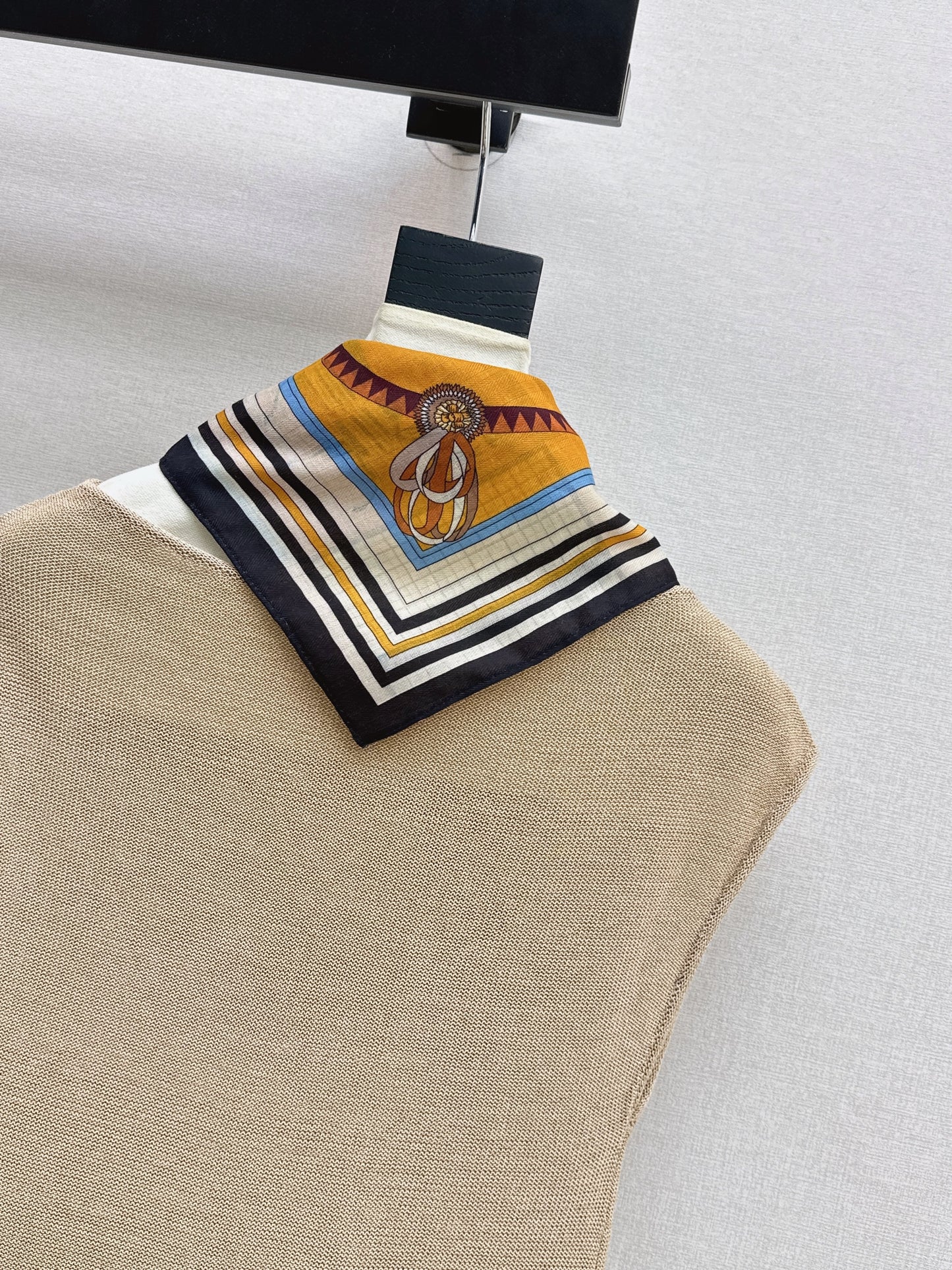 26ss Silk Scarf Knitwear