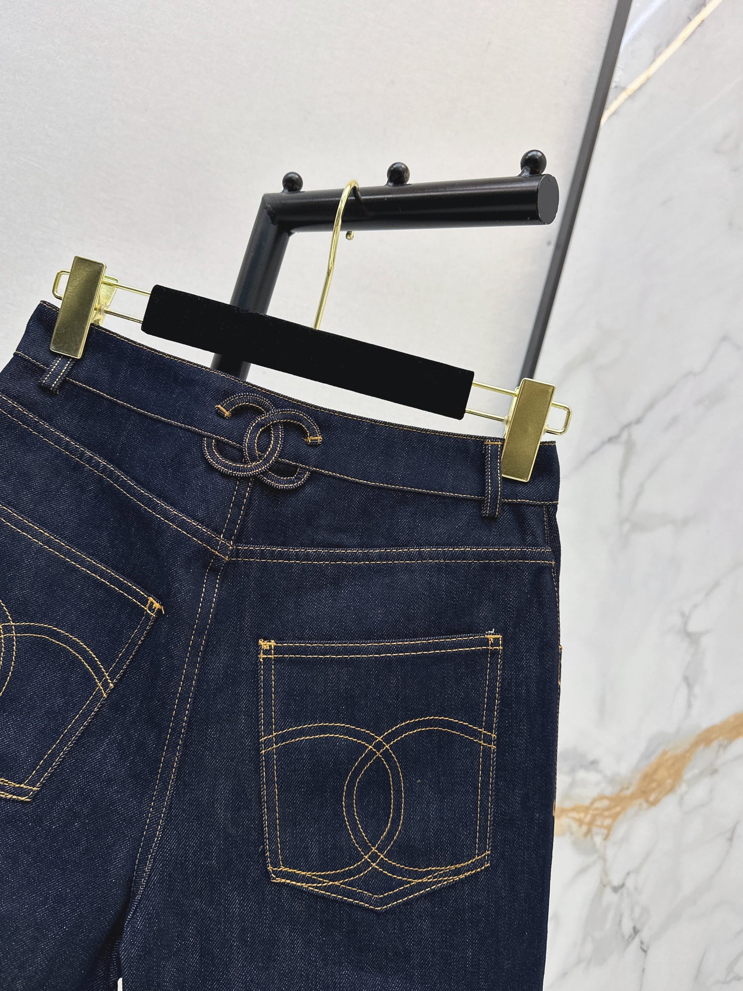 26ss Double C twist metal buckle shorts