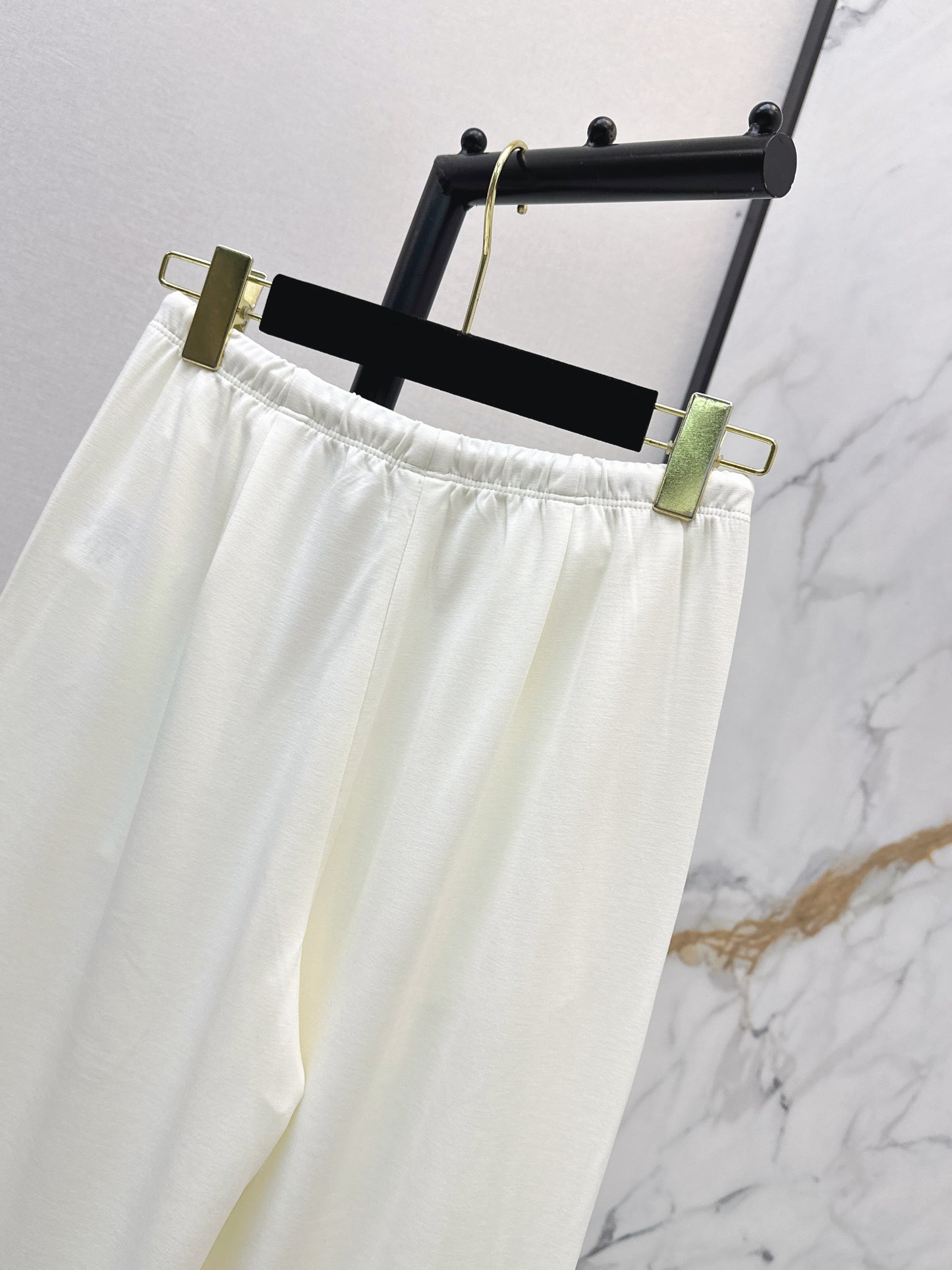 26ss Embroidered Straight-Leg Pants
