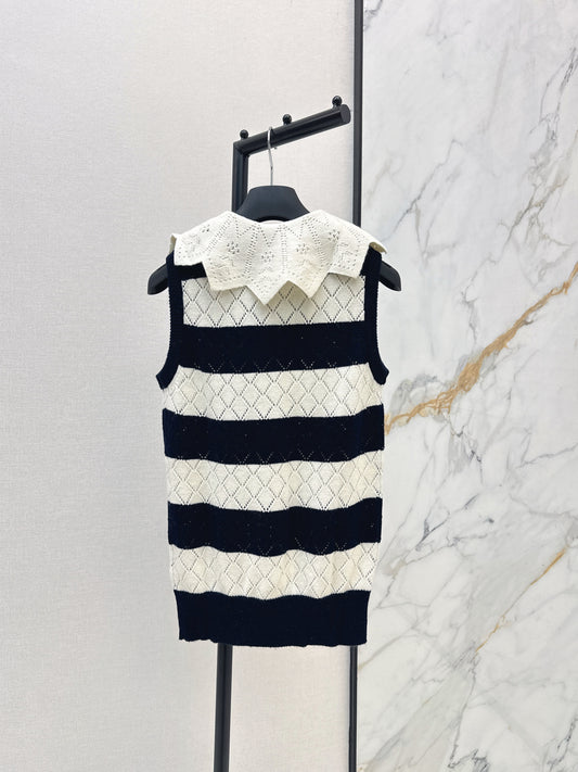 26ss Hollow Lace Knit Vest