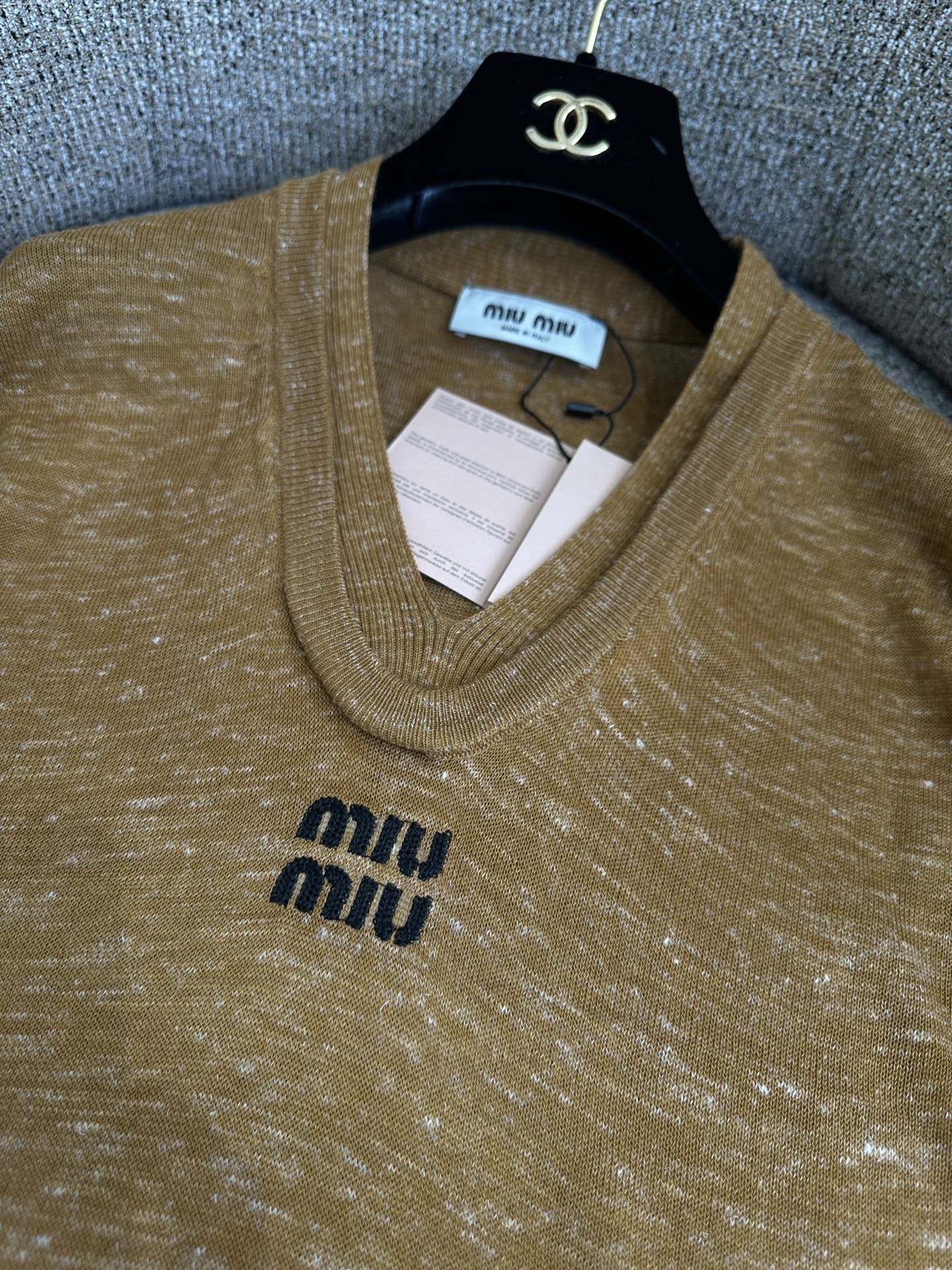 MiuMiu/26 Summer New Sleeveless Knit