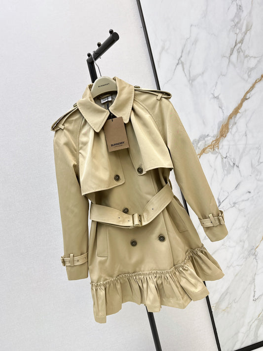 Burberry/ 26Latest Autumn/Winter Mid-Length Trench Coat