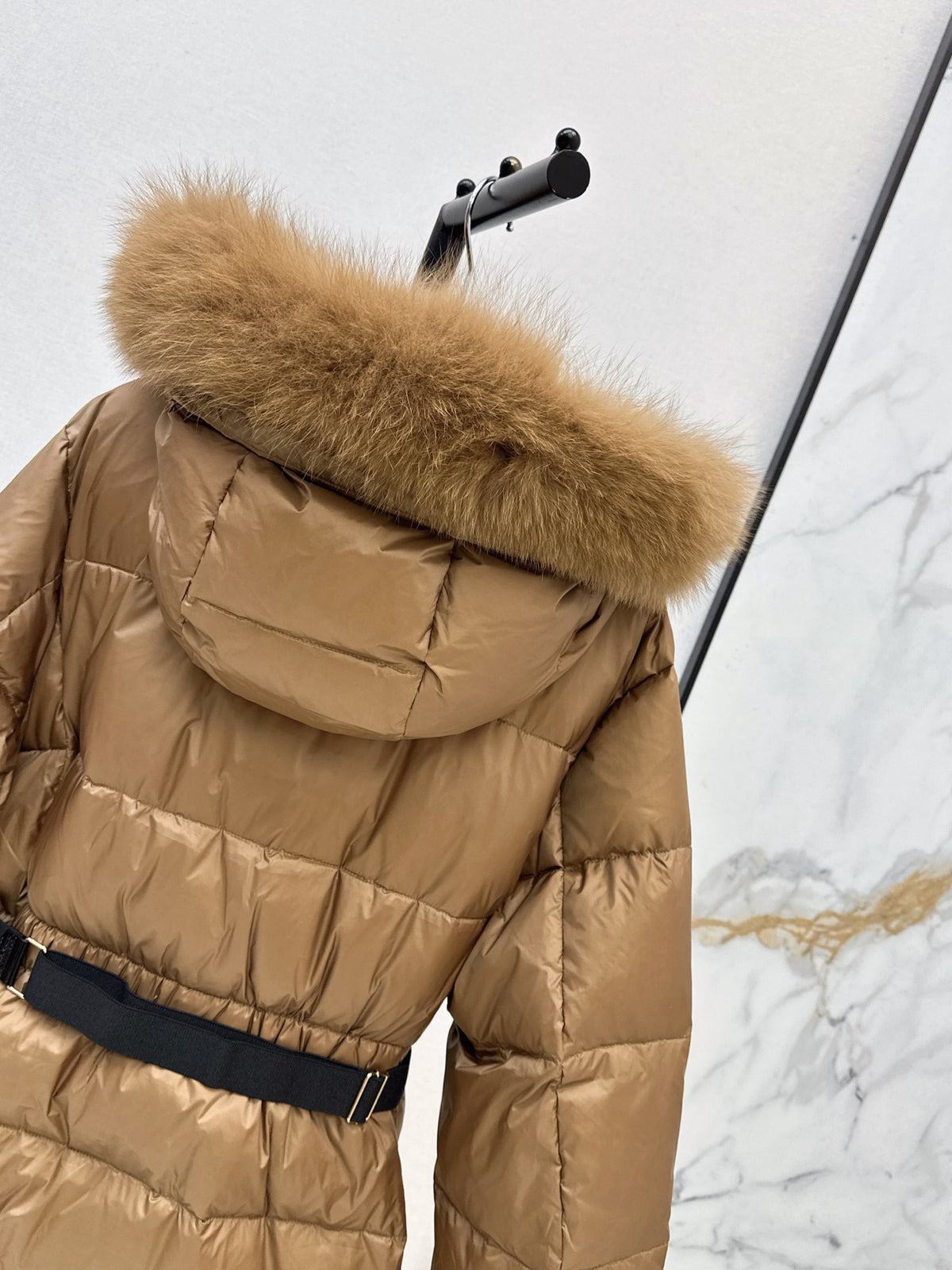 26 Fall/Winter Latest Hooded Mid-Length Down Jacket with Fur Collar