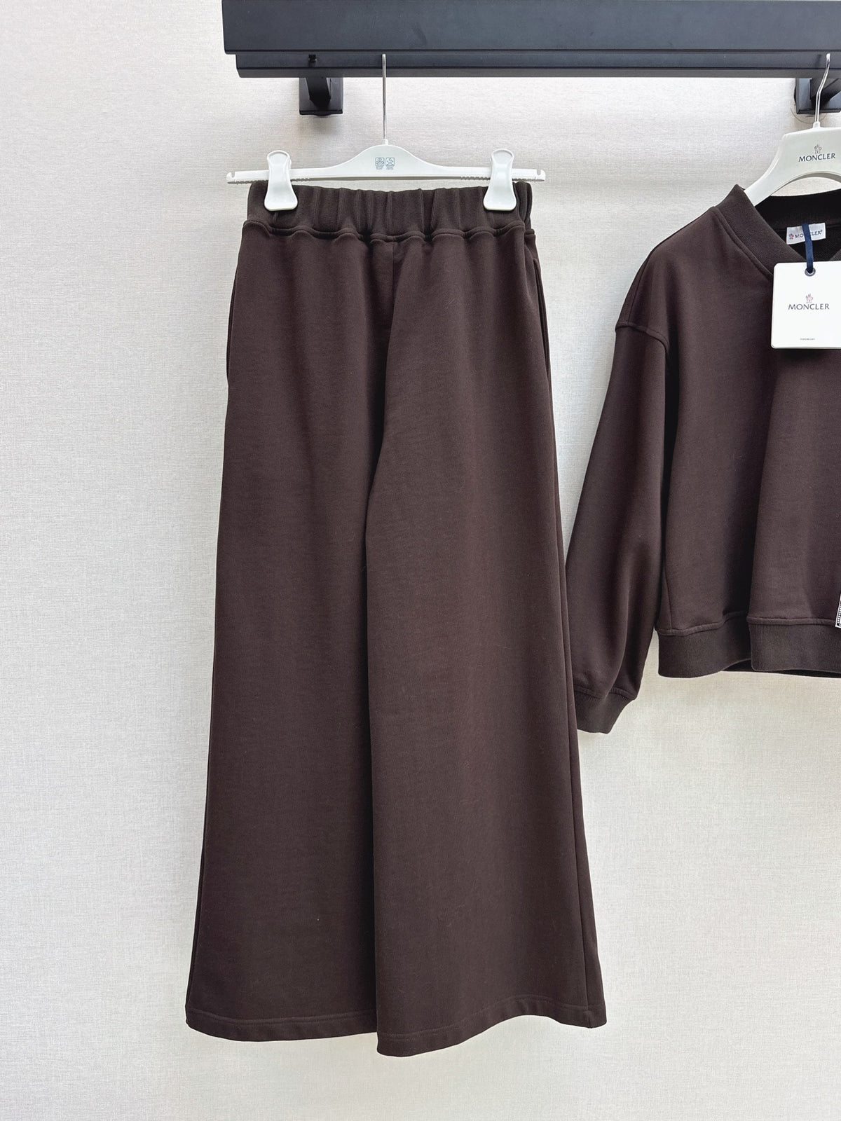 26Latest Casual Athleisure Set for Autumn/Winter