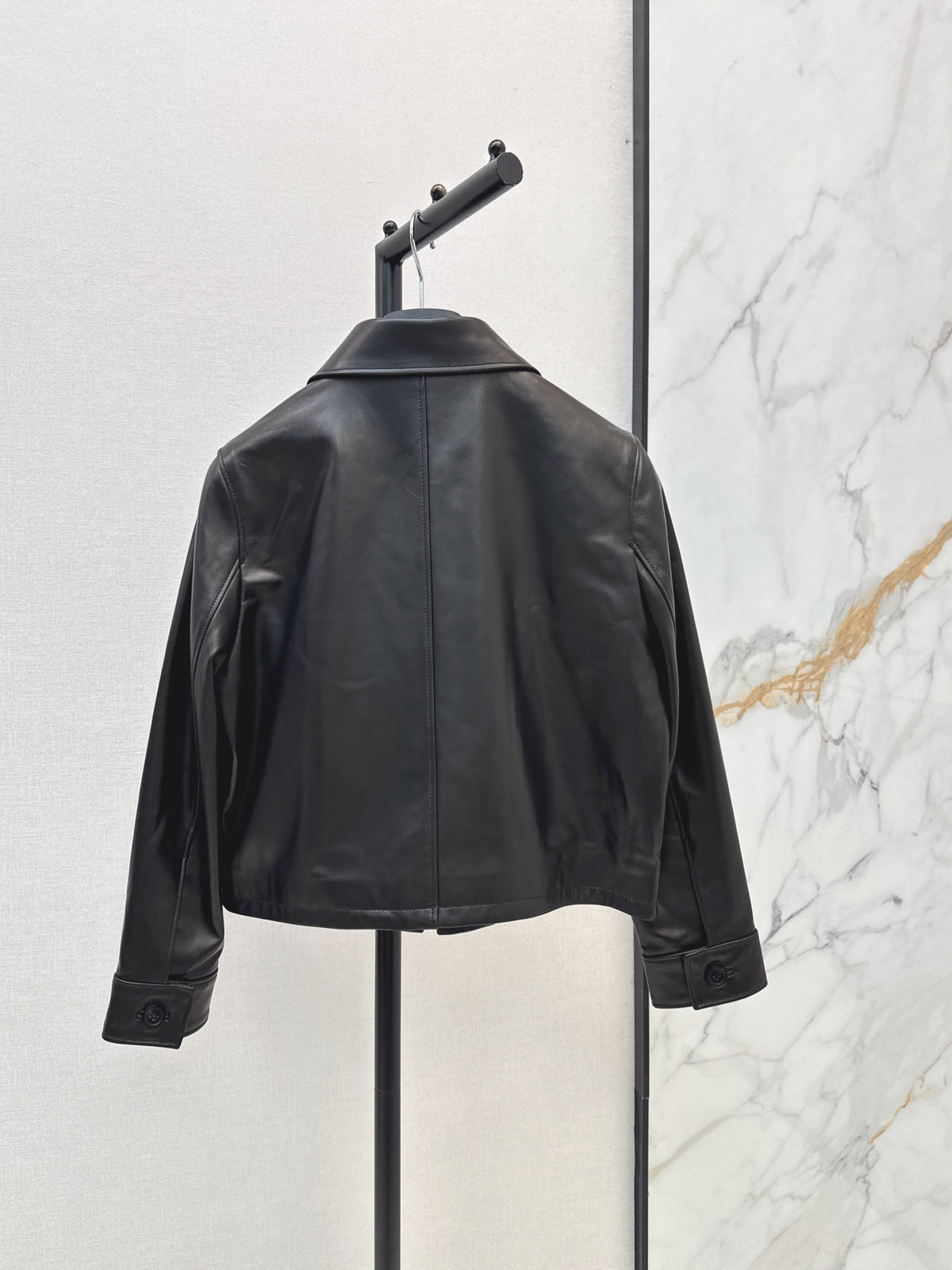 26Latest Autumn/Winter Leather Jacket with Lapel and Embossed Logo Detail
