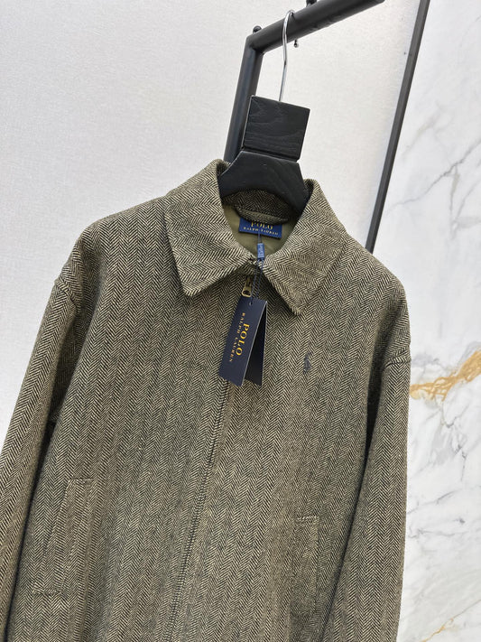 26Latest Autumn/Winter Wool-Blend Herringbone Jacket with Pony Embroidery