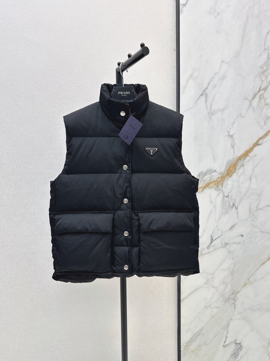 26Latest Autumn/Winter Stand-Collar Down Vest