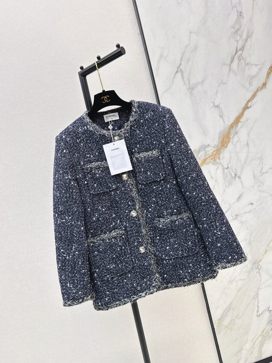 26Latest Autumn/Winter "Chanel-style" Woven Tweed-Effect Goose Down Jacket