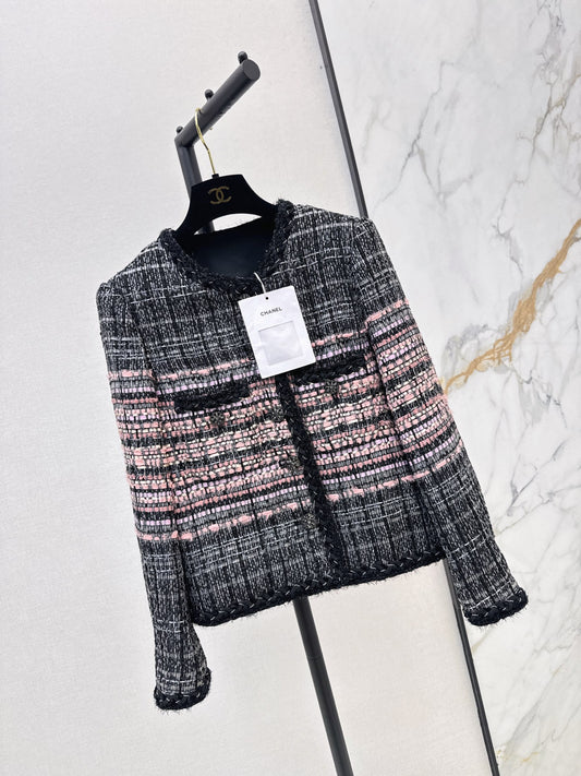 26Latest Autumn/Winter Knit Jacket with Dual Pockets and Crew Neck