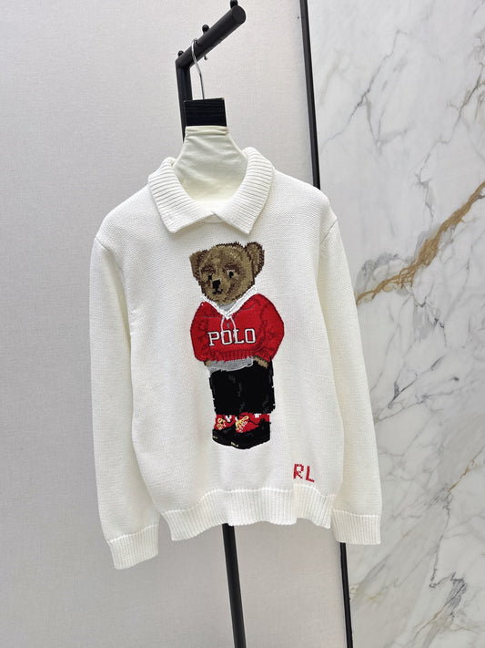 26Latest Autumn/Winter "faux-layered" collared sweatshirt featuring an American-style aesthetic and a 3D-effect teddy bear design.