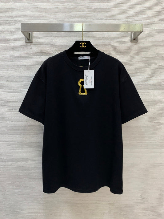 Crew neck short-sleeved shirt