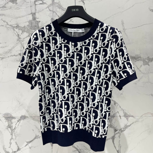 Bias-Color Jacquard Short Sleeve