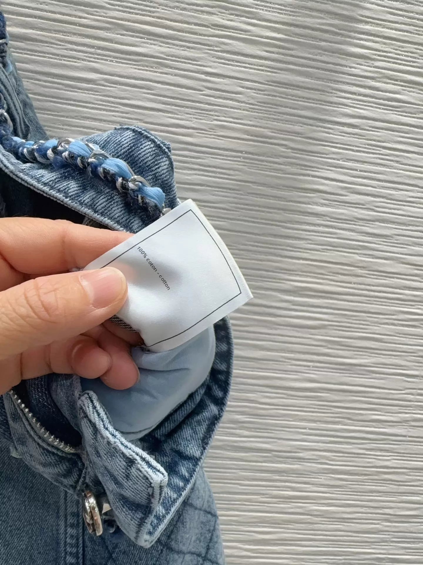 Diamond pattern denim skirt