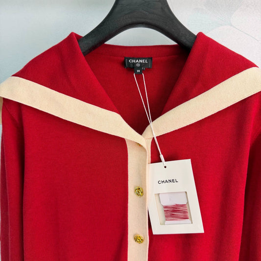 Chanel / Red Knitted Cardigan