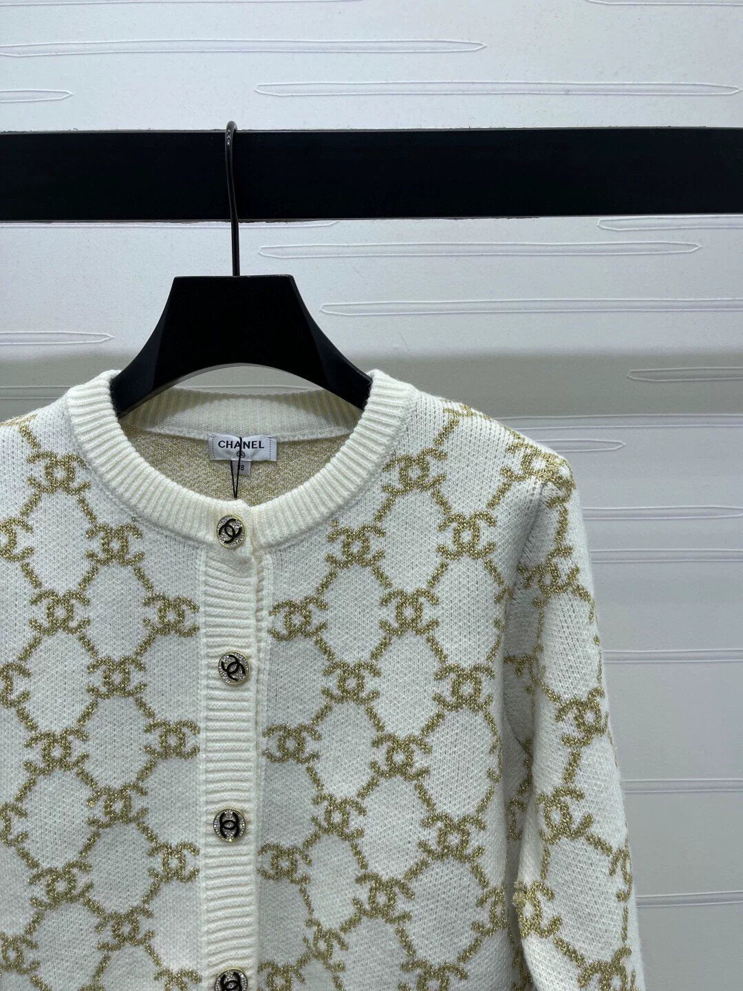 Jacquard knitted cardigan