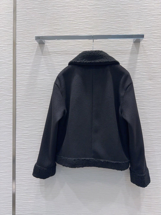 26Long-Sleeve Coat with Faux-Leather Pockets, Single-Breasted Closure, and Fur Collar