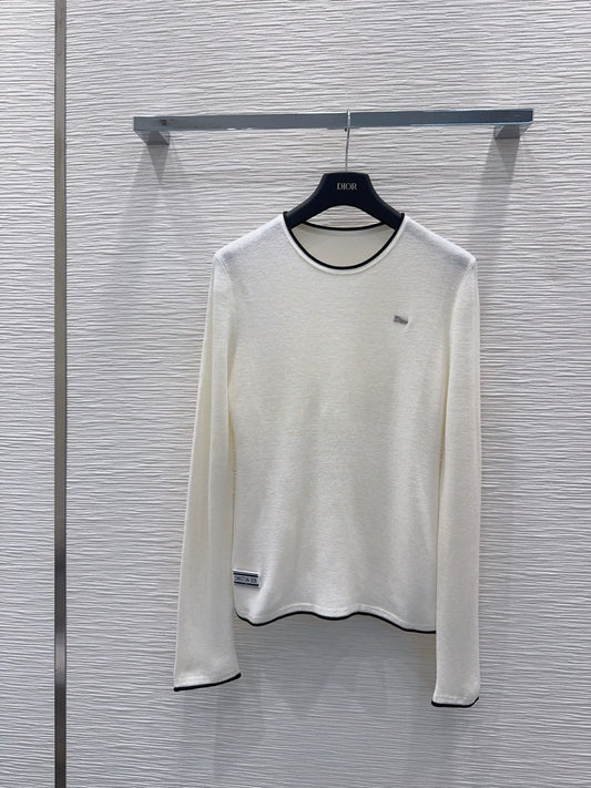 26Long-Sleeve Top with New Logo