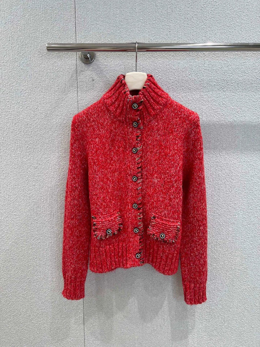 Stand up collar long sleeved sweater jacket