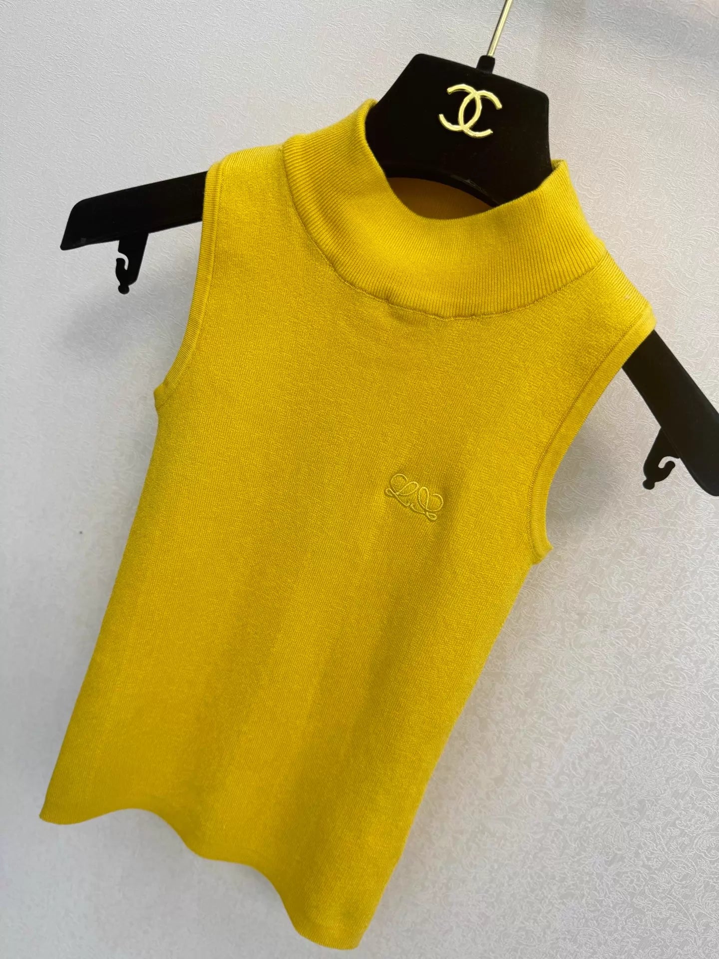 26ss Sleeveless Knitted Vest