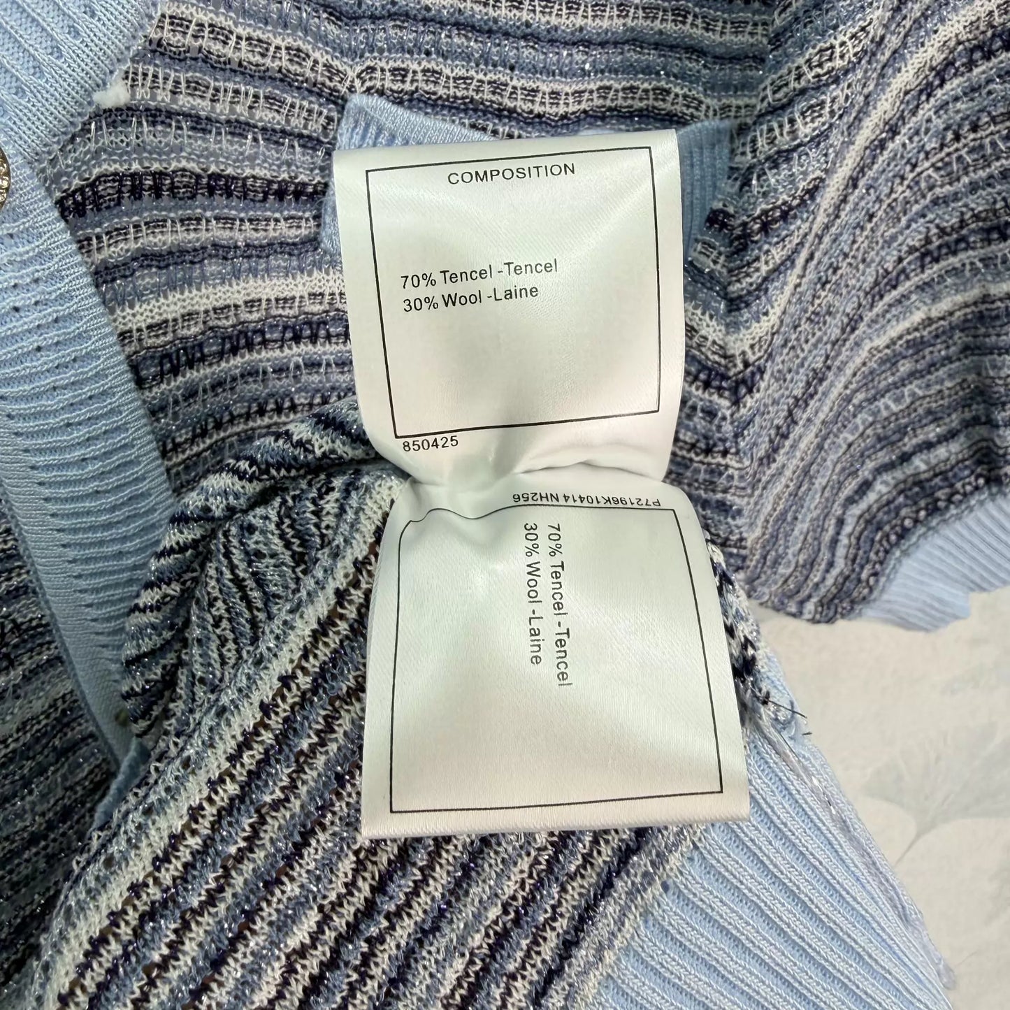 26ss Striped V-neck T-shirt
