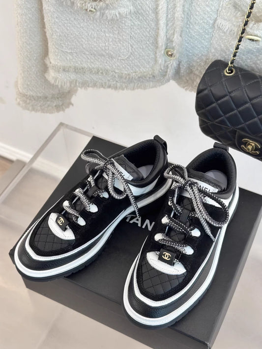 Retro Diamond Pattern Panda Sneakers