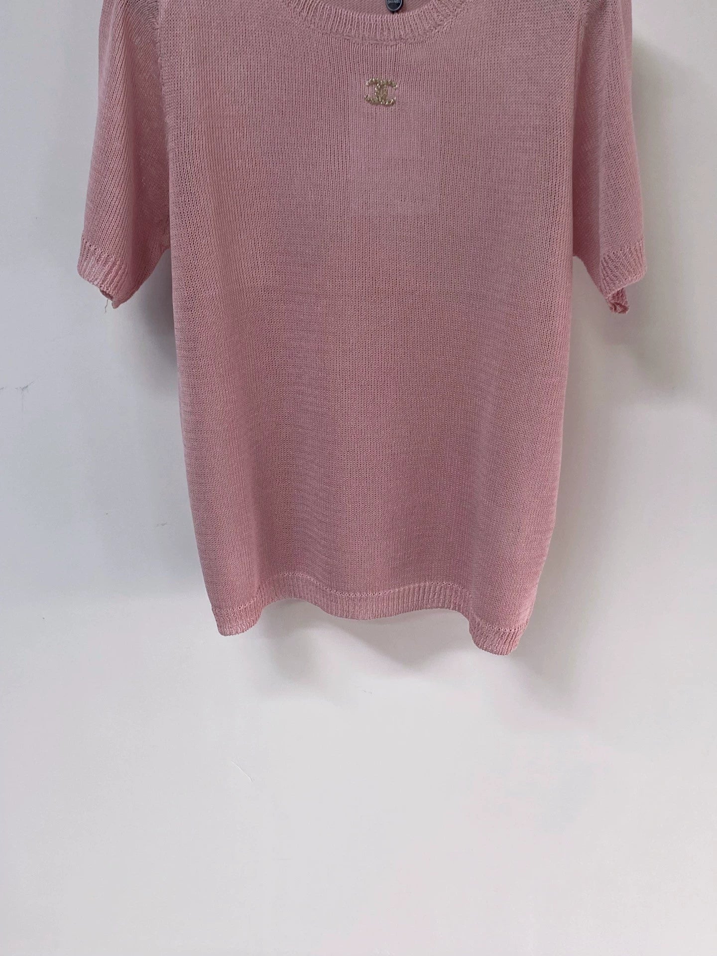 26ss T-shirt with a chest logo