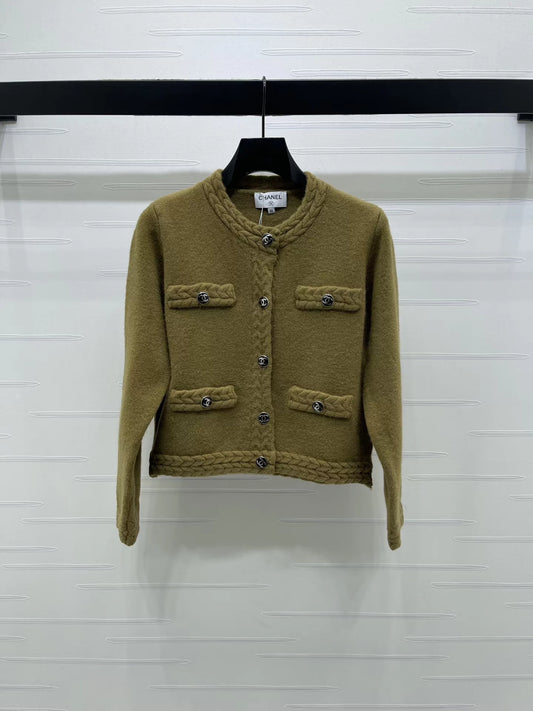 3D Cable Knit Cardigan