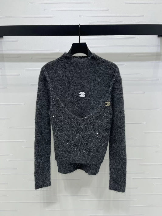 Fake two knitted long sleeved sweaters