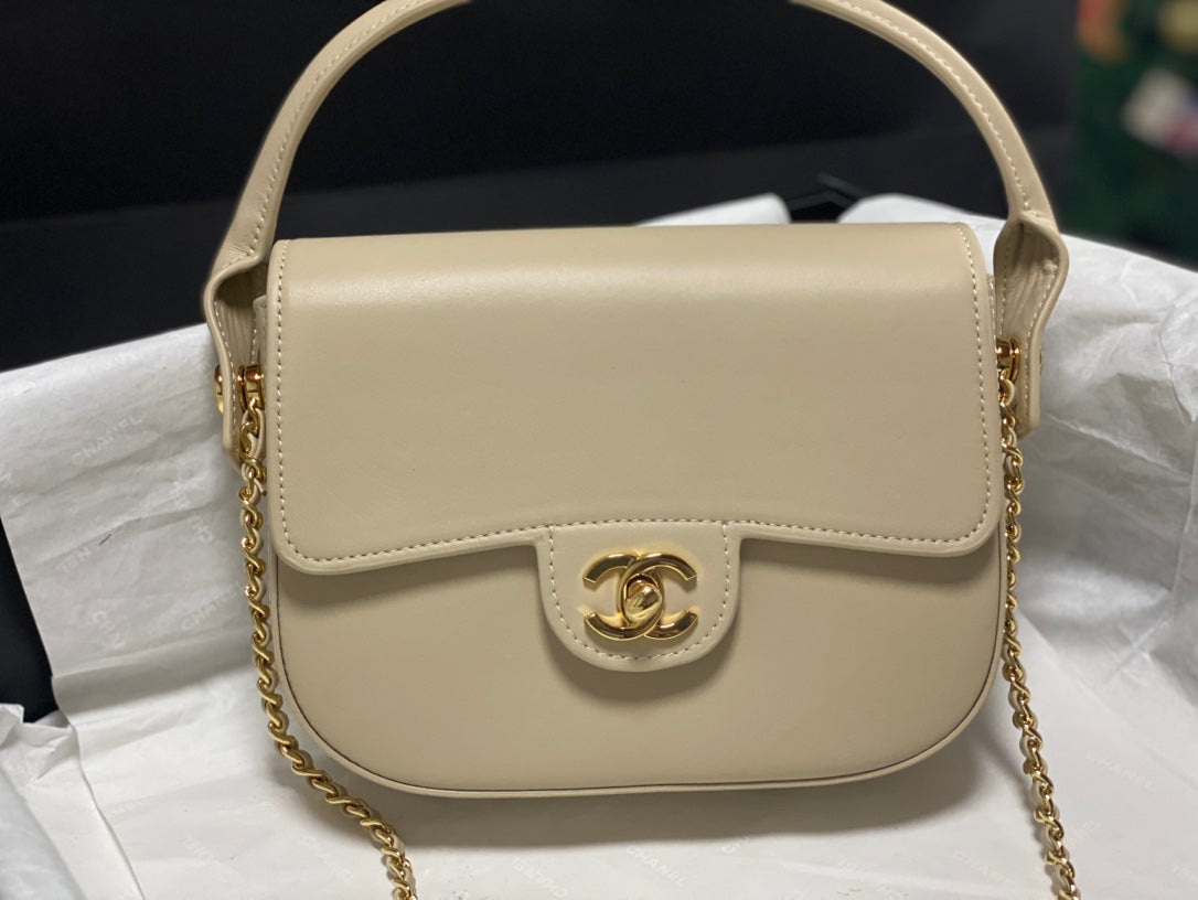 Chanel 2026 Flap Bag 17cm Lambskin Gold Hardware