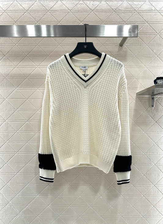 Crochet Knitted Wool Sweater Skiing Series