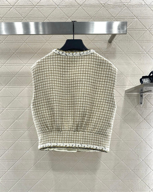 Woven plaid vest
