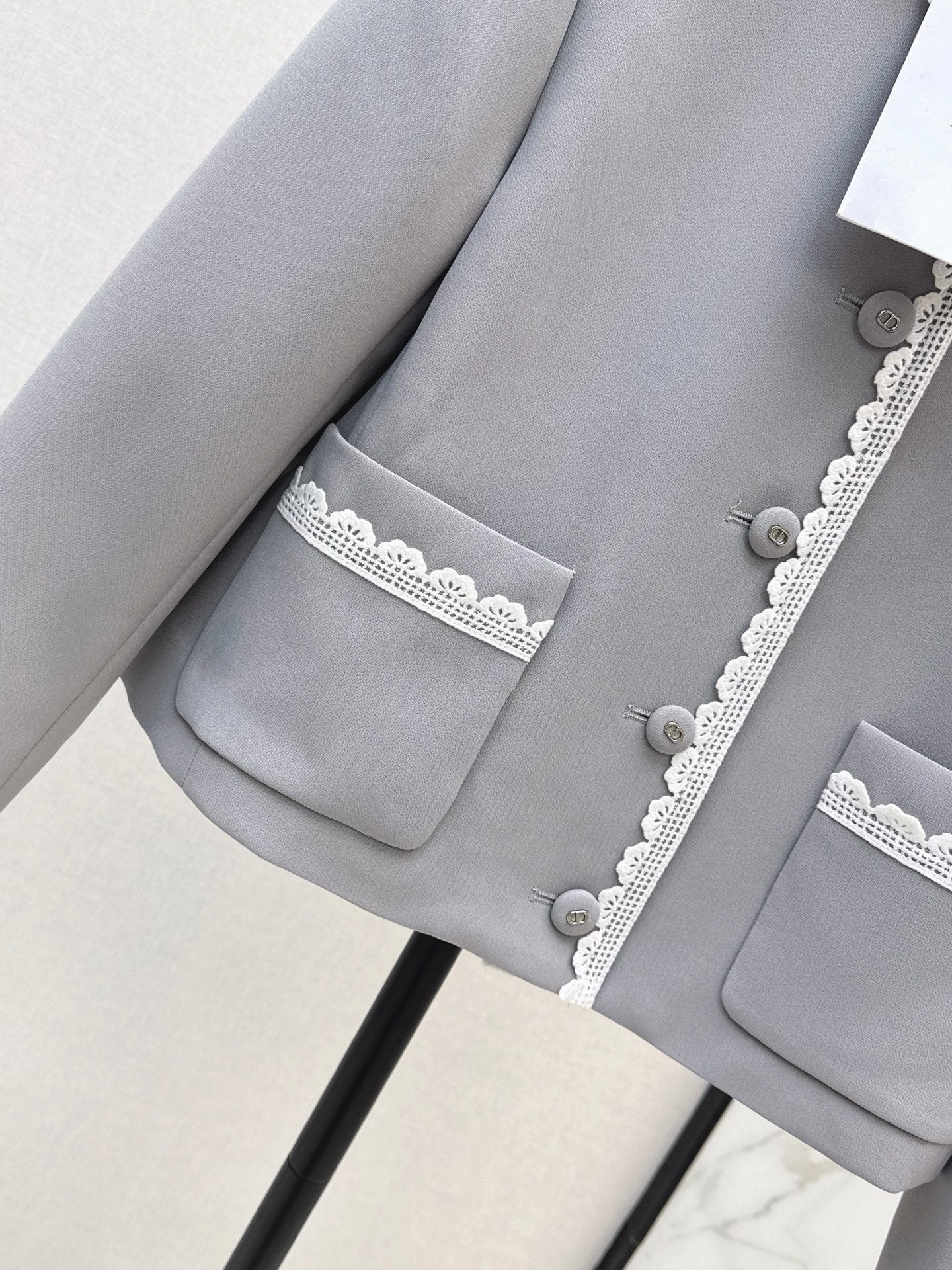 26FW New Color-Block Lace-Trim Crew-Neck Jacket π©Ά