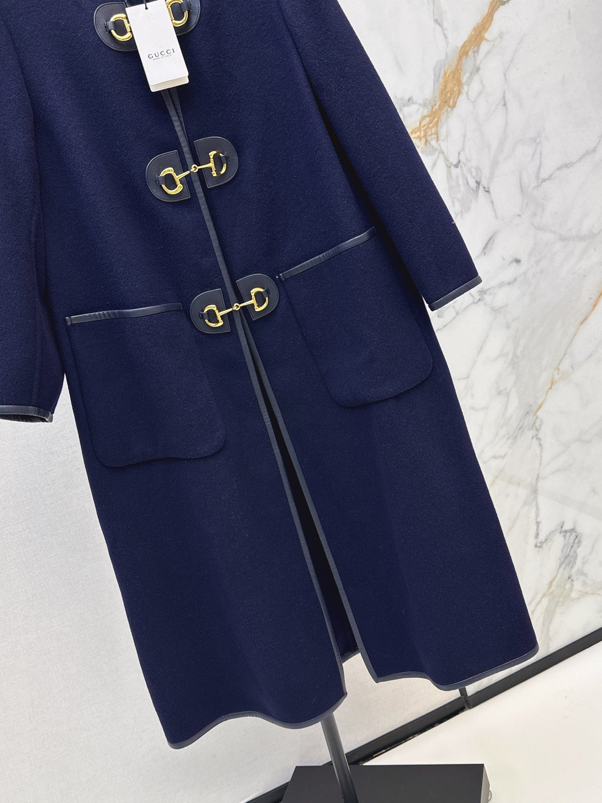 26FW New Long Coat with Horseshoe Buckle Detail π€