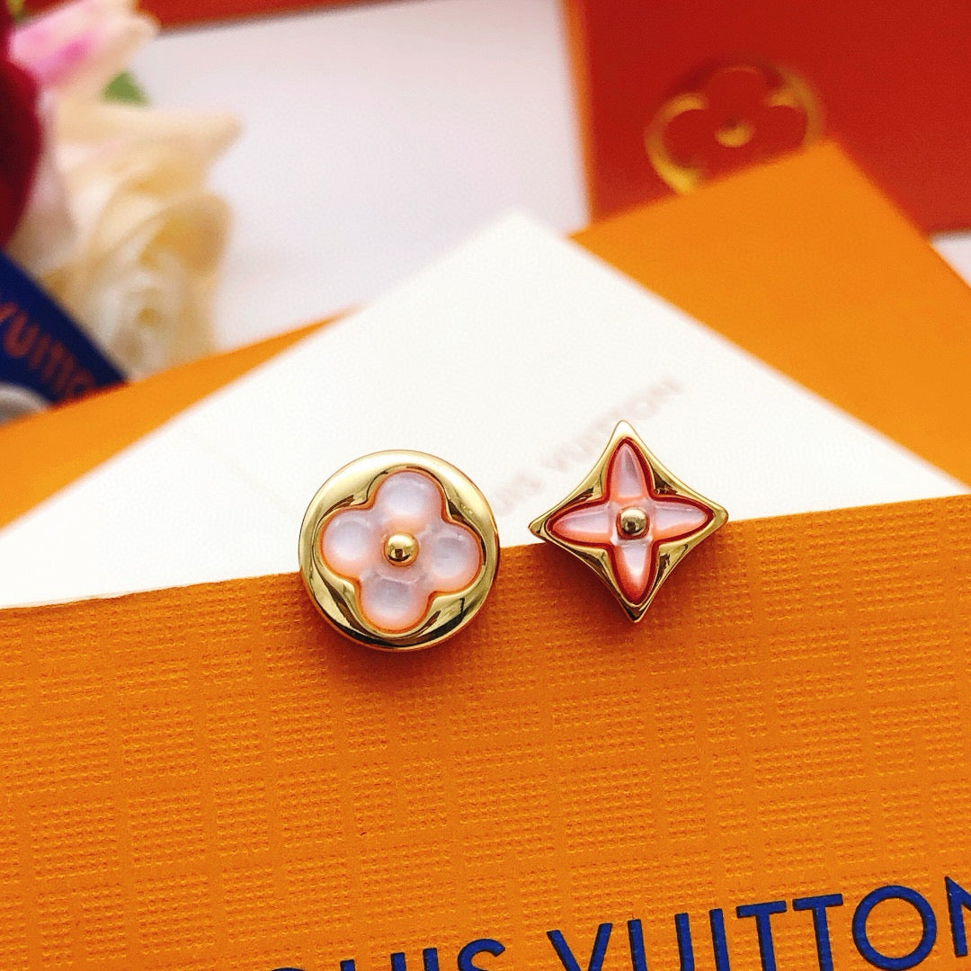 π₯HOTπ₯26FW New Pink Floral Stud Earrings