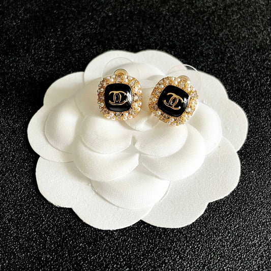 26FW New Double-C Stud Earrings