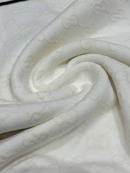 25 new white jacquard knitted vest skirt