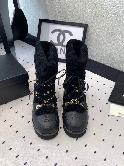 25 Classic snow boots