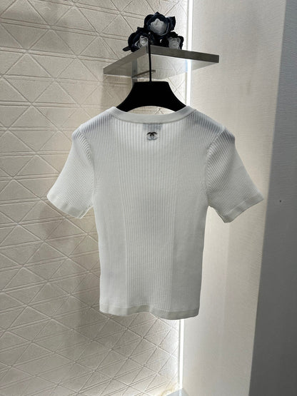 Heart-shaped knitted short-sleeved shirt