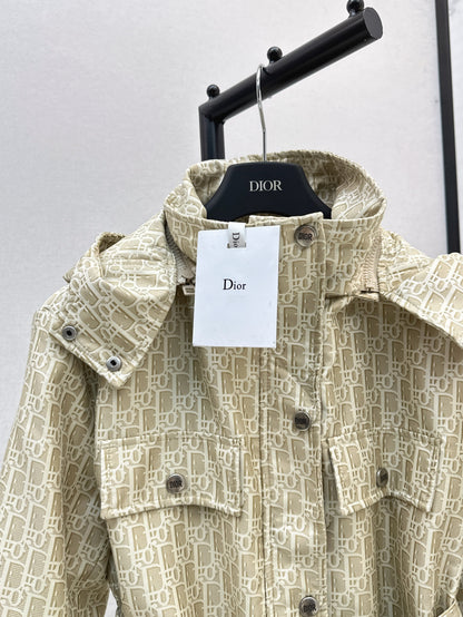 Hooded mid-length jacket