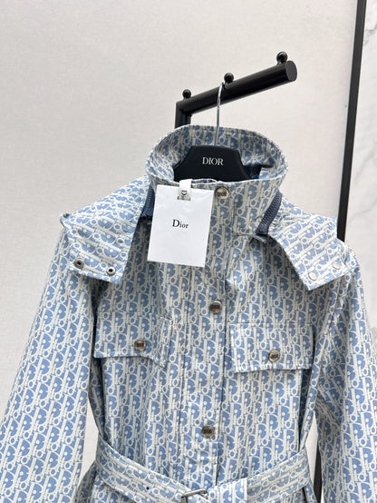 Hooded mid-length jacket