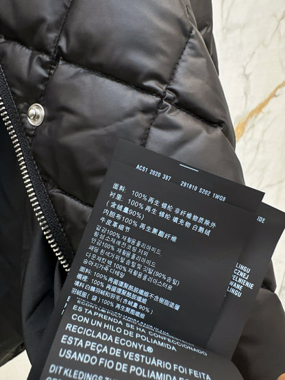 Diamond-patterned lapel short down jacket