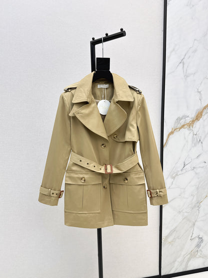 Short trench coat